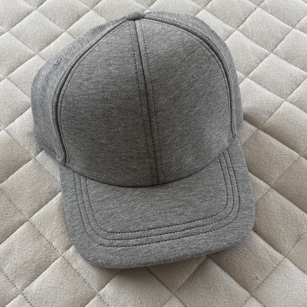 lululemon athletica Women’s Gray Baller Hat